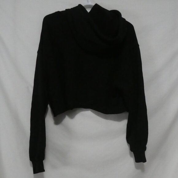 FASHION NOVA | 1X | Black Cropped Hoodie with Butterfly Graphic - Picture 3 of 15